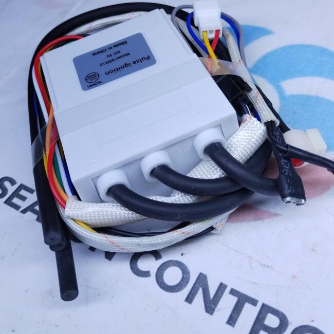 Boite chinois 3 sortiie cable